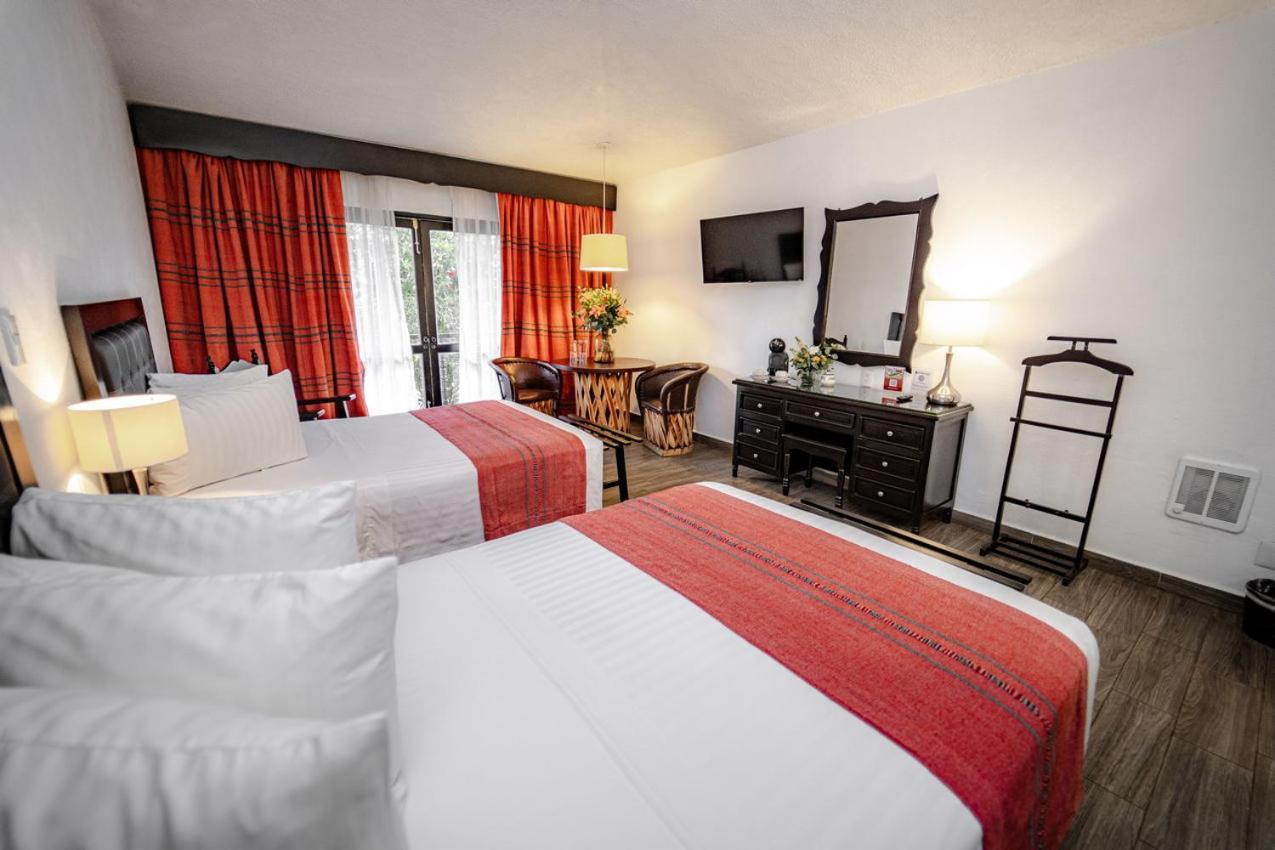فندق بست ويسترن بلس بوسادا دي دون فاسكو Pátzcuaro المظهر الخارجي الصورة A typical room at the hotel