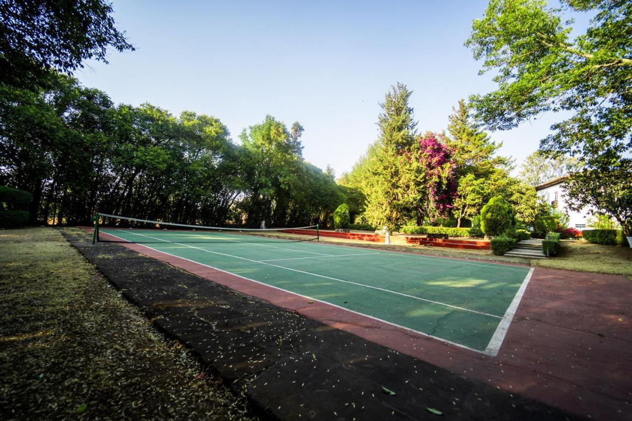 فندق بست ويسترن بلس بوسادا دي دون فاسكو Pátzcuaro المظهر الخارجي الصورة Tennis courts at the University of Nottingham